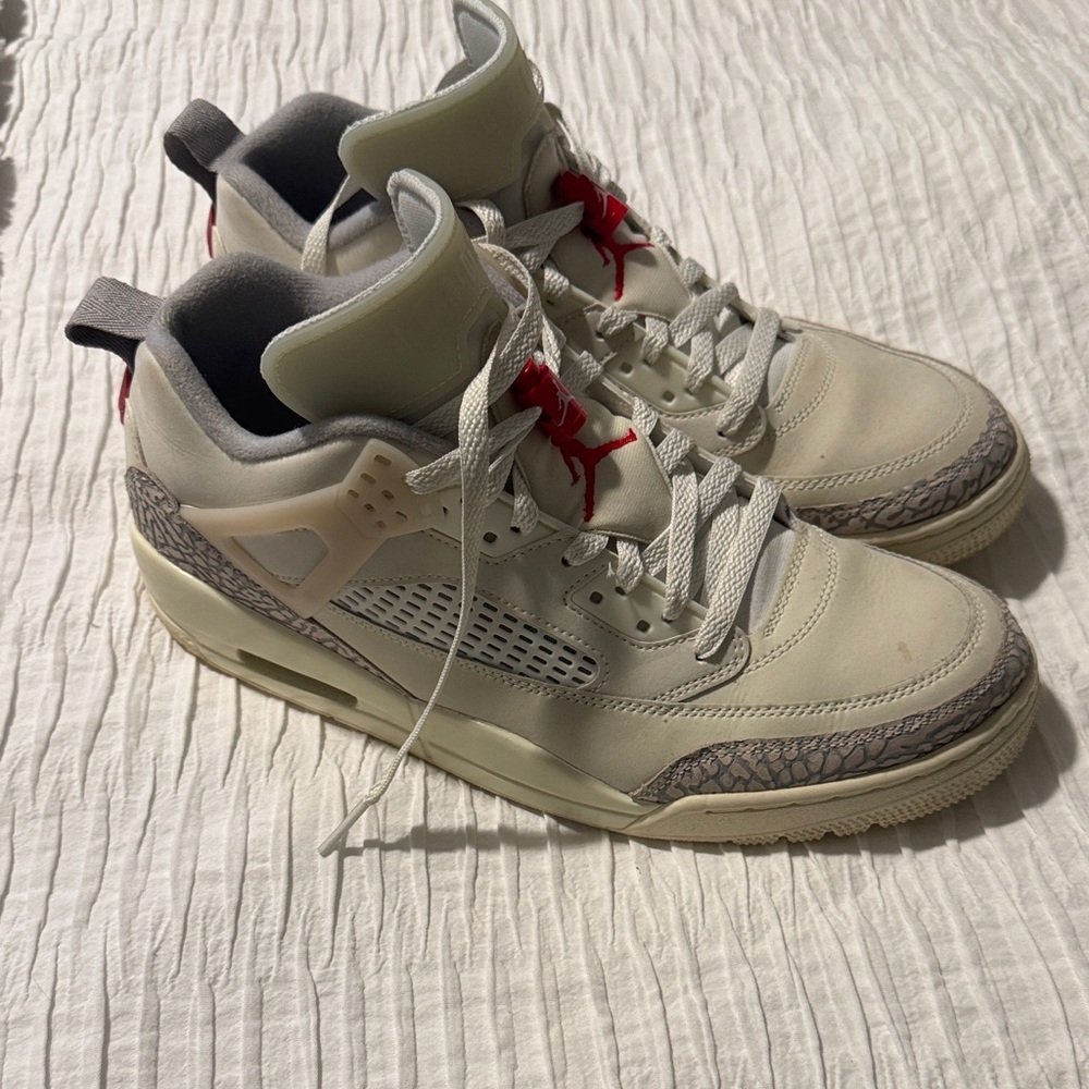 Jordan Spizike as 11